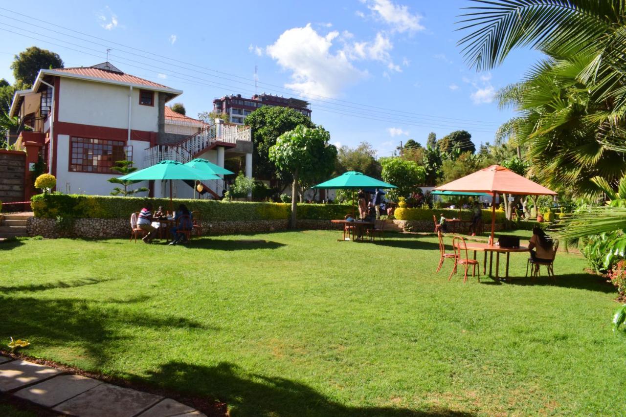 Meru Slopes Hotel Exterior foto